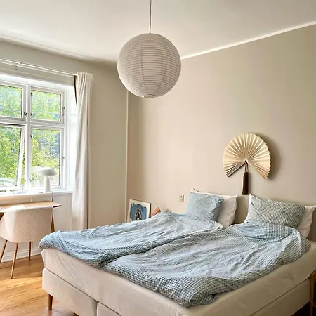 Appartement Cozy For 2 In *